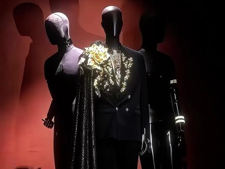 来自烬行的提醒:
“铃兰全株剧毒。别靠近他。还有,你无法看清一个医师的内心。”
(ib:张凌赫)#铃弗瑞迪尔 #鬼塑 #张凌赫转场