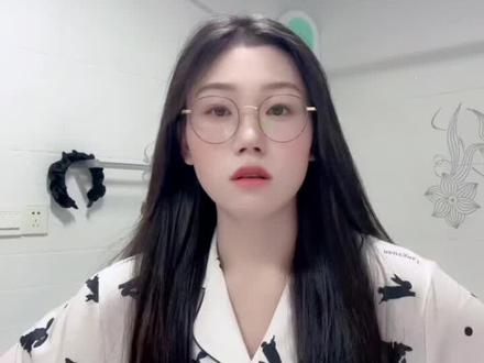 婚姻真难,又吵了,我知道有些姐妹又要说剧本,我不解释了,事情来龙去脉视频讲清楚了,我现在想起那些话还是很生气,像我这种恋爱脑要怎么及时止损…..#二胎宝妈 #夫妻 #只有经历过的人才会懂