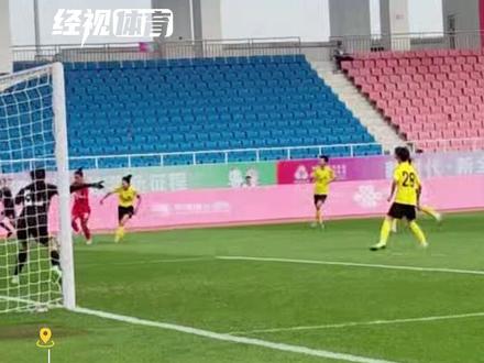 十五运湖北女足7-0大胜河南晋级八强 湖北女足赛场火力全开,王霜、邓梦晔、唐涵三人梅开二度。小组赛先负再两胜,湖北女足姑娘拼出出线资格!下一战向四强冲击!