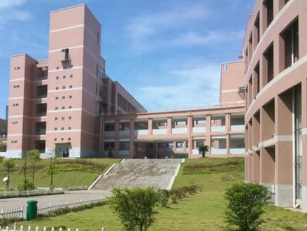 #大学 #高校 #高考志愿 #湘潭大学兴湘学院 独立学院湖南榜首,最值得报考的民办本科之一湘潭大学兴湘学院