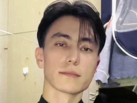 I'm sexy and I know it.