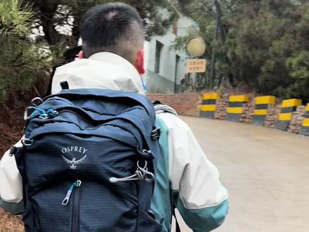 #OSPREY云层 这什么队伍,连包都一模一样。