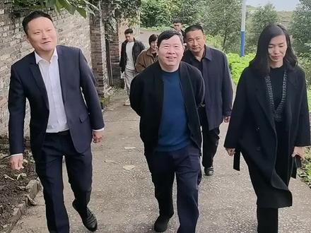 爱无界、行无疆 | 四川远达集团董事长、总裁张远平连续28年到琵琶镇敬老院慰问老人#@##有他就暖了 #