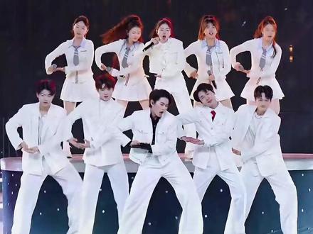 149与得劲男团合作大花轿#唐艺 #149 #得劲男团 #大花轿 #豚豚