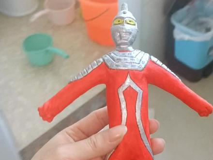 这次制作赛文#奥特曼 #手艺人 #手工 #赛罗奥特曼 #赛文奥特曼