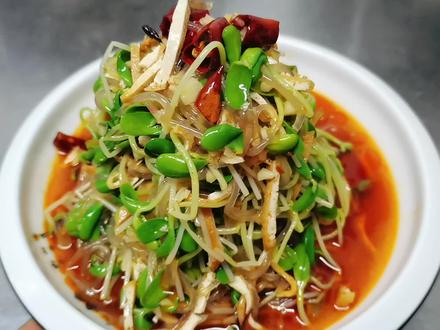 绿豆苗三丝,酸辣爽口,芥末味足,下酒神菜,非常过瘾! #地方特色美食 #好食材好味道 #美食教程 #百亿流量补贴计划 #上热门话题 #感谢官方感谢平台