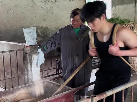 为了肌肉你做过什么离谱的事情?
#健身#内容过于真实 #蛋白粉 #康比特蛋白粉 #两代健身人一杯康比特