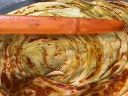 #兰州兰州 #抖音美食推荐官 在甘肃的土地上,暗藏着一个“馍”法王国,在这里,馍有一千种做法,油壶喧就是其中之一。#兰州美食