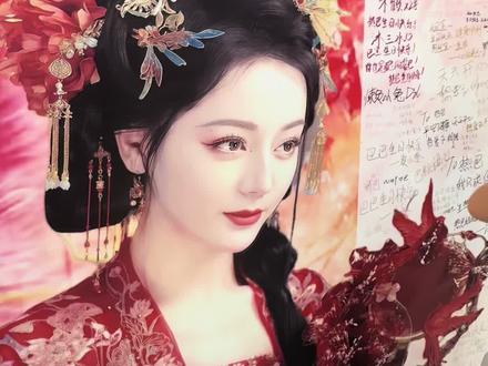 爱丽丝们的素质太夯!!0人压字!谁懂🥹 #爱丽丝 #迪丽热巴 #迪丽热巴生日排面 #迪丽热巴生日祝福