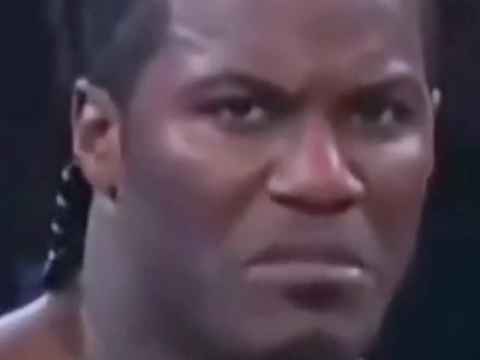 这是空调喷胃药啊😂 #空调喷粉#新能源汽车