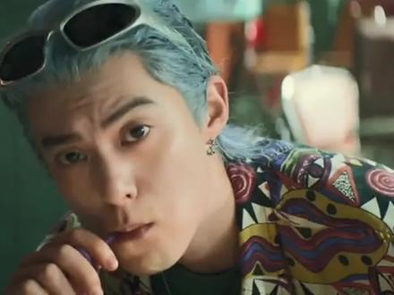 王鹤棣号召力太弱,《星河入梦》缺席微博之夜,宣发有点跟不上,这是又要准备撤档?