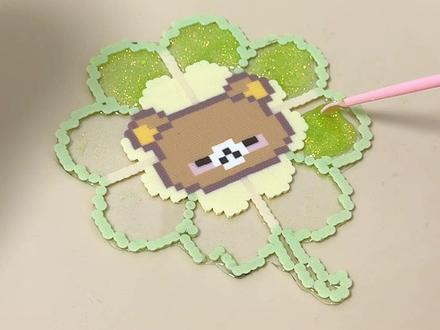 blingbling的闪粉四叶草🍀拼豆 图纸来自@小熊二号 #手工 #拼豆 #手工diy