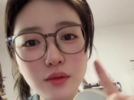 总的来说,这个比较适合脱胳膊腿的毛毛,好用也是真的好用的!#脱毛仪平价 #纳米玻璃脱毛器 #纳米脱毛仪 #种草