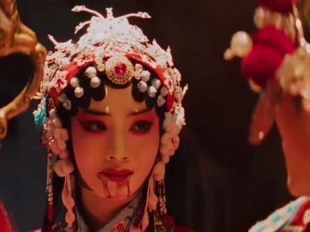 “今我二人”
“今我夫妻二人”
这个眼神表达的情感,内娱嘴巴亲烂了也体现不出来,同是粉底液,此粉底液震撼人心,感动国人。位卑未敢忘忧国#enem