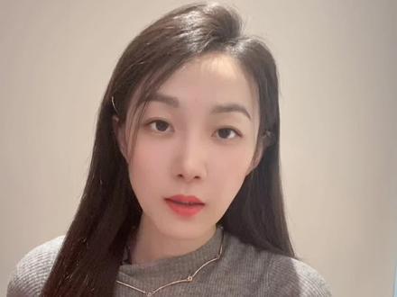 银行行长为女儿上学“托关系”,上当26次,被骗3.5亿....