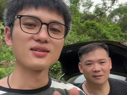 我们只是混口饭吃,相当于一份工作而已#易经哥 @DOU+小助手