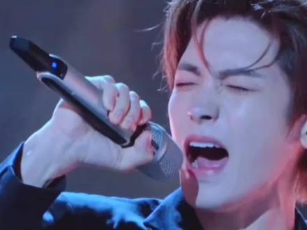 侯明昊全肯定 #侯明昊#侯明昊歌手#侯明昊属于我们的