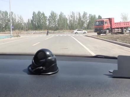 荣达考场2号考试线路,练车电话:王教练 13579628855。