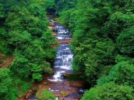 靠着瓦屋山!紧邻柳江古镇的玉屏山人少景美,小众游玩路线攻略完整版本,记得点赞收藏!#好好旅行节 #旅行推荐官 #感受大自然的气息和美景 #好山好水好风景 #避暑胜地