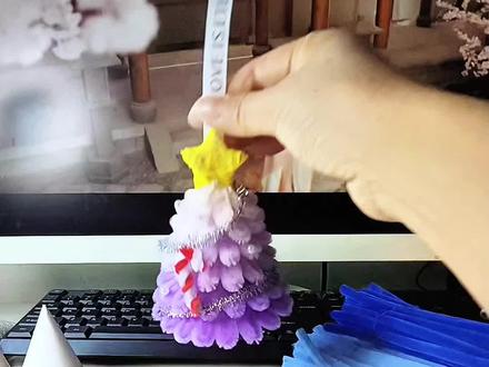 超简单,超详细,圣诞树风铃教程来啦!#手工 #扭扭棒 #圣诞树