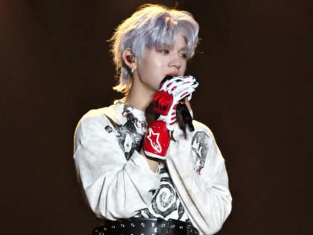 你写给我我的第一首歌
你和我十指紧扣 默写前奏
《情歌》
石凯|星空派对3重庆
#石凯 #石凯巡演 #石凯弟弟 #石凯星空派对演唱会