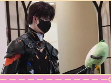 不是!恋与深空你到底培训了什么? #恋与深空 #秦彻 #夏以昼 #游戏