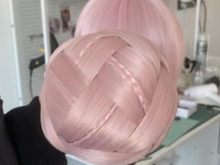 王者荣耀小乔原皮发包固定教程
#cos假发 #王者荣耀 #王者小乔 #小乔 #cos假发造型