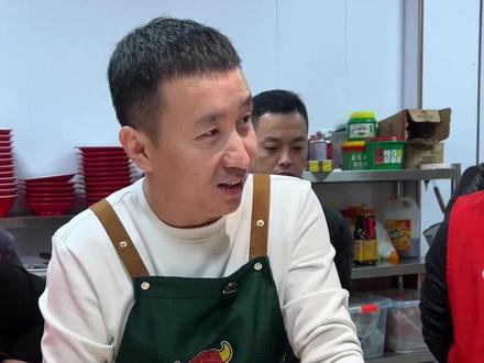 酸辣爽口小萝卜 每天两大盆都不够卖#小泡菜 #小萝卜 #面馆 #餐饮人 #干货分享