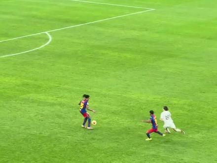 10号之间的对决。#姆巴佩#亚马尔#皇马vs巴萨#西超杯