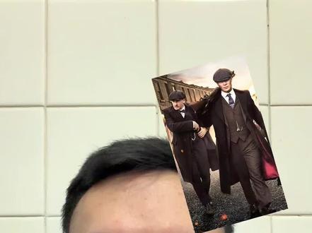 /ei/变/ai/,是伯明翰口音的一大特点
#英语 #英语口语 #浴血黑帮 #剃刀党 #雅思