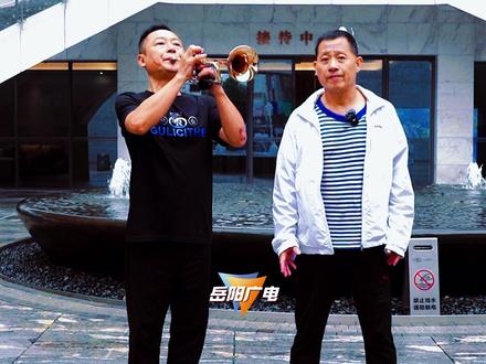 《岳州军战歌》激昂首发,岳阳籍全国著名作曲家郑冷横倾情打造,专属战歌,易记易唱,热血旋律点燃赛场激情。#湘超 #湘超岳阳 #岳踢越有劲