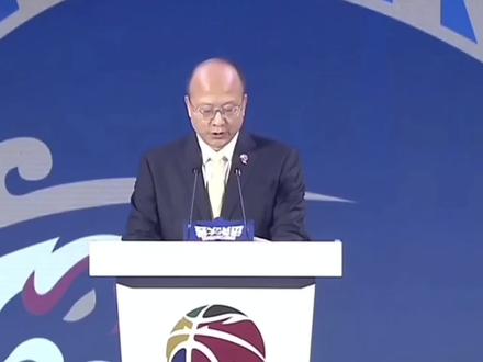 CBA选秀大会结束,恶鼠张梓祎再次落选,王岚嶔当选状元#cba选秀 #王岚嵚 #张梓祎 #广东宏远 #辽宁男篮