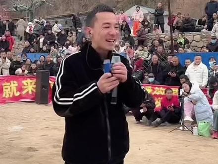 这一场净是毛洋洋后宫团队的笑场了。#快来围观 #看过来 #户外 #搞笑 #上热门