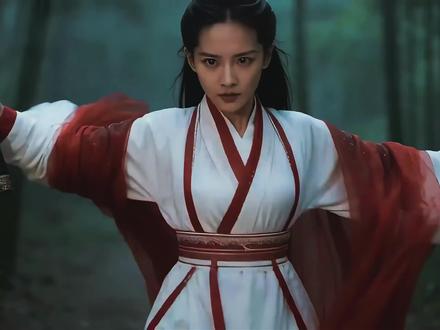 即梦Seedance2.0测试第二弹!| 雨中竹林打斗 上条视频测了下即梦Seedance2.0的运镜和特效场景,这条视频测试了下打斗中的人物一致性和场景一致性。虽然仔细看还是有点瑕疵,不过相比较一个多月前做的那一版,真的是进步太多了!(感兴趣的朋友可以在我主页翻下之前那版对比下)上版费了很大劲儿!各种拆分镜各种抽卡,过程真的是一言难尽,最终效果也是一般般。打斗动作明显的生硬,所谓的Ai感满满。使用新版本模型做的这版就只是用了两个人物和环境,总共三张参考图,加上提示词就生成了现在看到的内容!所有分镜都是自动生成的,自动切镜。效率明显提升,质量也是进步太多了!进步实在太明显了!希望越来越好!
#武侠 #即梦AI创作者成长计划 #即梦AI新影像 #AI创作浪潮计划 #ai新春游园会