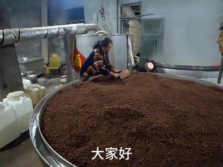 传统川法小曲工艺,上甑要求。 #传统酿酒 #酿酒技术 #传统工艺酿酒