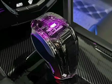 #汽车装饰推荐 #汽车好物推荐 #汽车用品 #车品好物分享 适用凯迪拉克ATSL CT4 XTS内饰改装水晶档把可发光头排挡杆挂手球