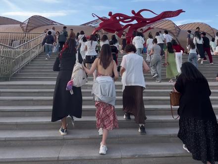 带老婆孩子,兰州“凤凰传奇”演唱会#凤凰传奇 #兰州 #宁夏#银川