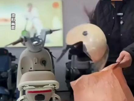 新国标电动车上线遭吐槽,“不能带娃 没地儿放东西 超速即断电?”标准起草单位回应争议,可装儿童安全椅,超速不会紧急制动#媒体精选计划