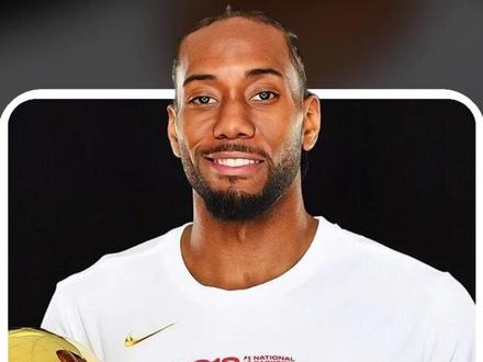 猛龙封神操作,18年小卡交易价值究竟如何? #伦纳德 #猛龙 #快船 #NBA #篮球