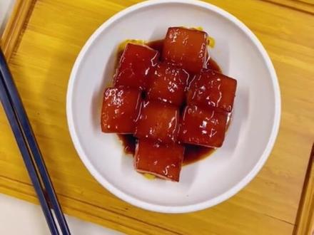 简单的操作便可享用美味的Q弹的红烧肉,你确定不来尝尝?#红烧肉 #教做菜讲美食 #家庭美食