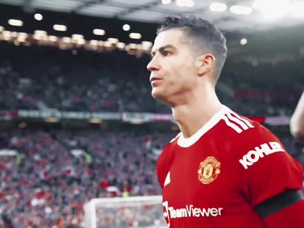 C罗愿意降薪重返曼联,就是不知道曼联还有没有位置留给c罗,这次罢赛风波越闹越大了,不知道c罗对抗资本会不会有好的下场?#c罗 #曼联 #易球成名计划 #实况足球手游 #实况足球online