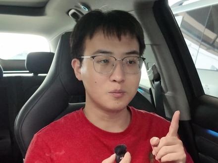 比亚迪真的是能自己造的,都要自己造,全球唯一一家拥有芯片全流程全链路制造能力的车企,不过这次4nm的璇玑A3应该是比亚迪设计、封测,台积电代工的#敢为人先更要人人可享#汽车知识的普及和套路讲解 #比亚迪芯片 #不知名评论员