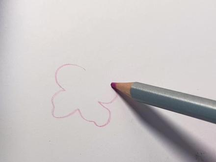 用彩铅画一朵玻璃桃花 #跟着抖音学画画 #春天的色彩 #零基础学画画 #画画 #绘画教程