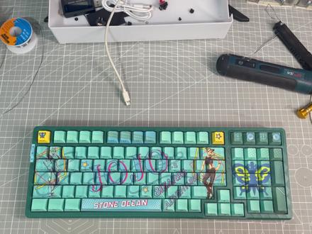 VGN V98prov2 进水无反应充不进去电,有线无线都不能使用,天才主播挑战维修。#键盘 #键盘维修 #VGN #机械键盘 #天才维修主播(小lu)