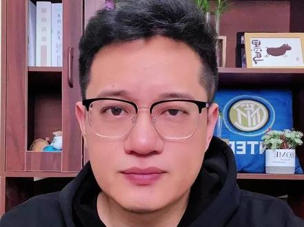 踢他个酣畅淋漓! #足球#体育#沙职#奈季沟渠VS利雅得新月