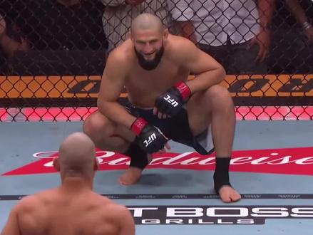 奇马耶夫vs斯特里克兰,第一回合#ufc比赛 328