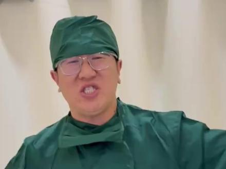 课代表来了:1.蓝色尖叫+脉动 2.水溶c加外星人 3.东方树叶加羽歌茯苓 4.紫色尖叫加纯牛奶
#生活小妙招 #分享生活小技巧 #实用生活小窍门 #实用小技巧 #日常生活小妙招