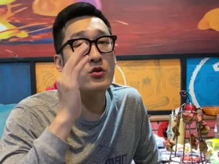 兄弟们吃着饭聊着天,来浅谈3秒区的一些些知识。祝大家新年快乐万事如意!#野球帝courtman