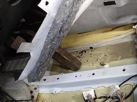 海马车ABS灯亮报轮速传感器故障代码,检查发现是主线路故障导致#汽车电工 #电子电工 #电路 #维修电工 #电路板维修 #汽车知识 #汽车保养与维修 #汽车人共创计划