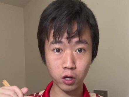 吃美味牛肉拉面#王甜心